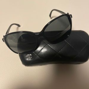 Chanel 5205 bow sunglasses